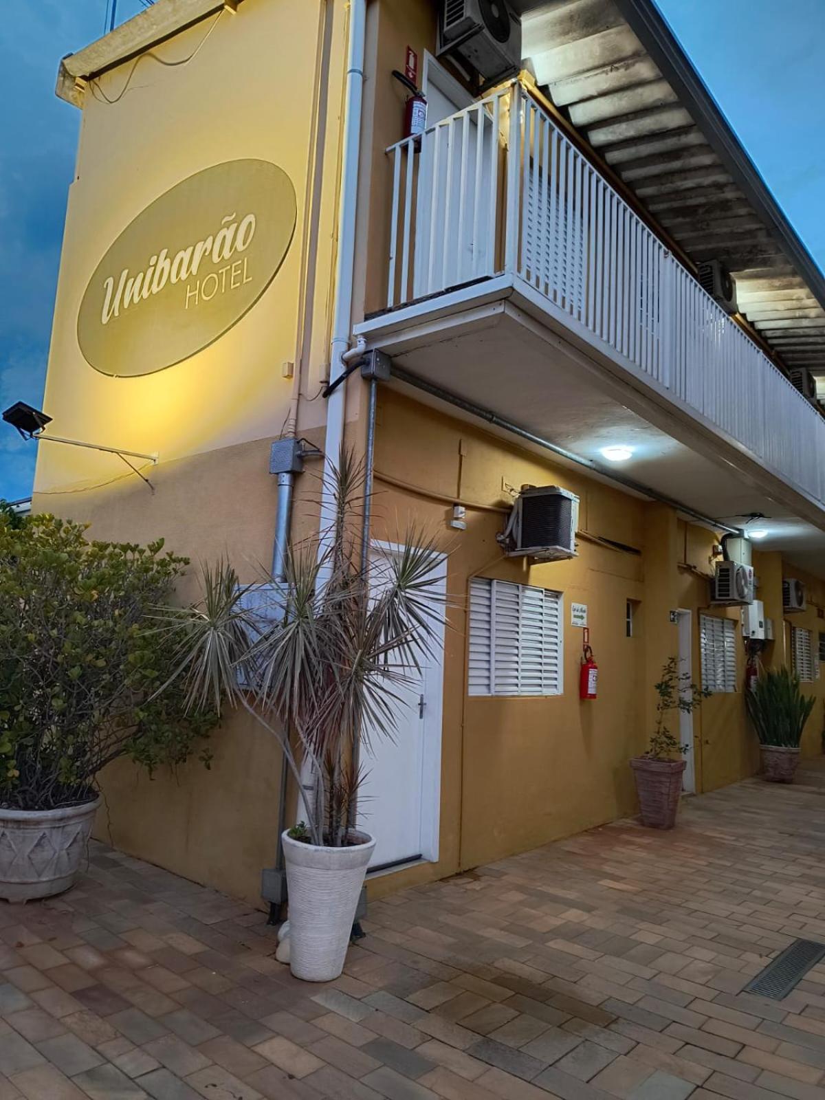 Unibarao Hotel -Proximo As Universidades Unicamp-Puc-Hospitais -Bancos-Restaurantes-Praca Capital -Shopping Dom Pedro - Expo Dom Pedro-Ceasa Campinas  Exteriér fotografie